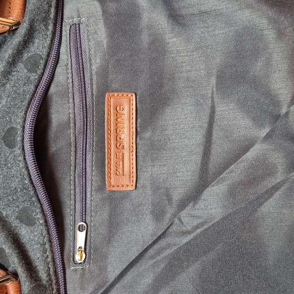 NWOT Call It Spring Grey Bag with Black Hearts - Picture 12 of 17